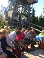 Razgledni stolp omogoča celovit pogled na Lovrenška jezera